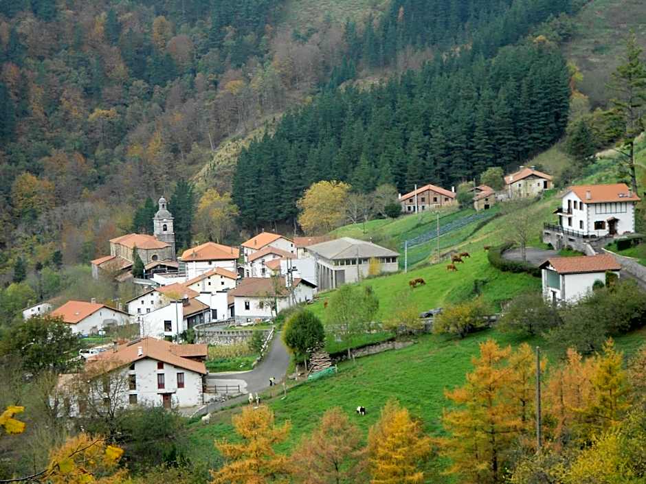 Beizamako Aterpetxea - Albergue Turistico de Beizama