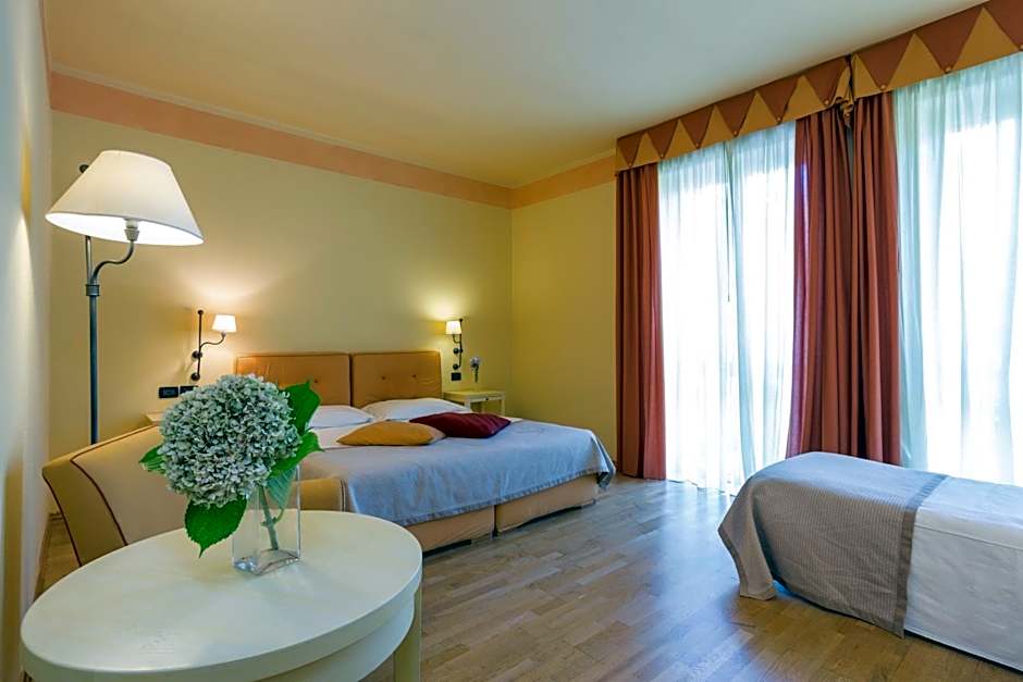 TH Tirrenia - Green Park Resort
