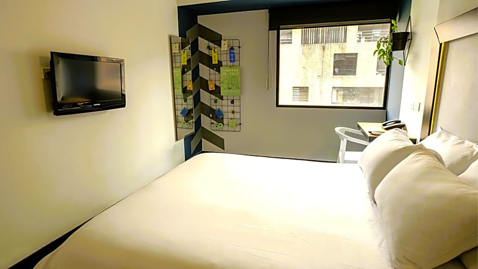 Photo 1 of 5 of Junior Suite