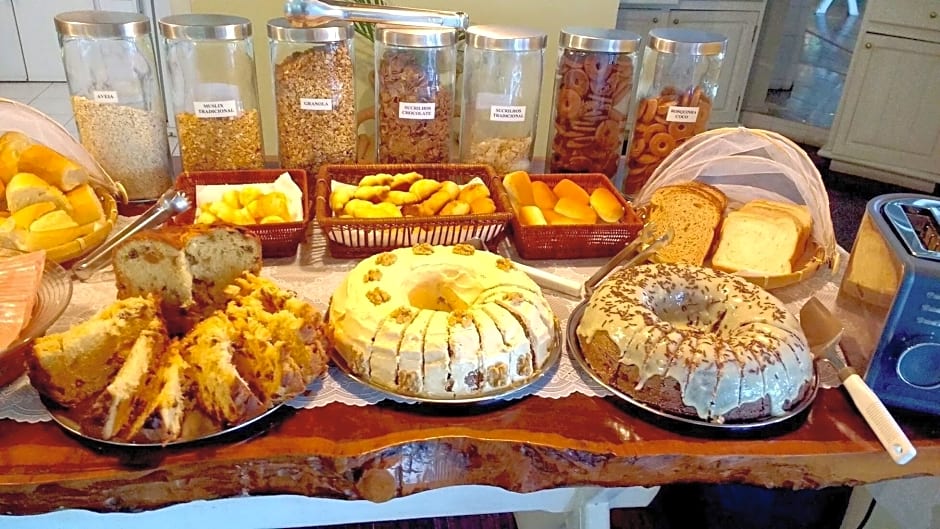 Velinn Pousada Ponta Do Pequeah