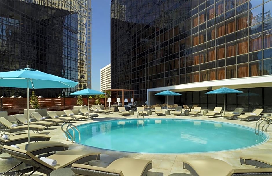 Omni Charlotte Hotel