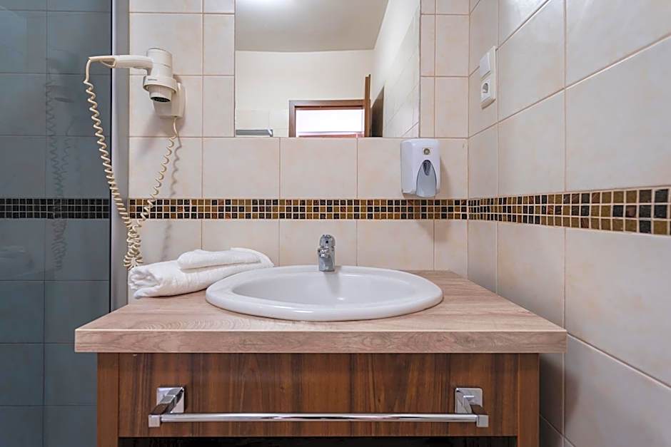 Elit Boutique Rooms- Best Location by BQA