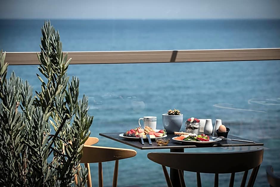 Serenity Spritz Boutique Hotel - Adults Only