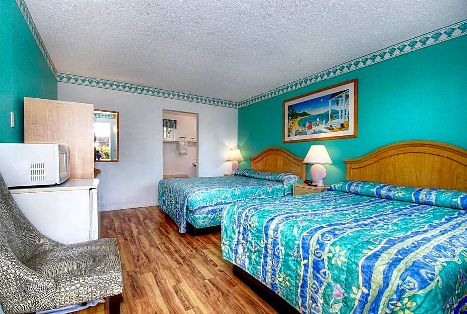 Photo 1 of 5 of 2 Double Beds