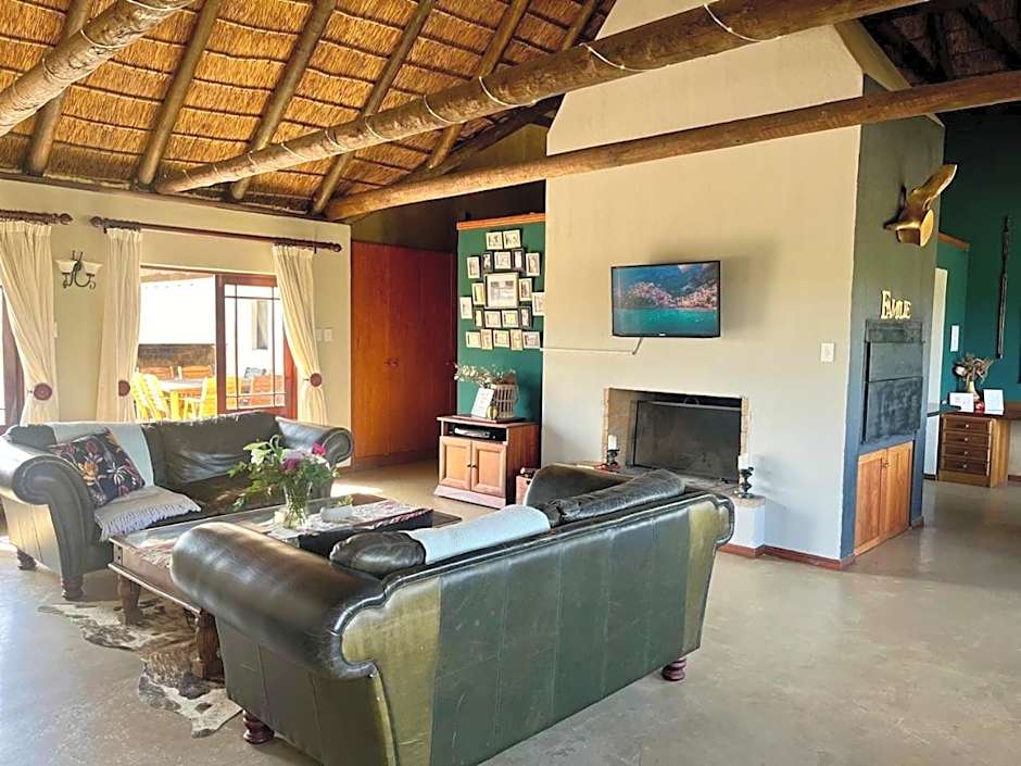 Draaihoek Lodge & Restaurant