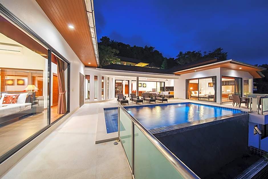 Sunny Banks - Modern Sea View 4 Bed Pool Villa