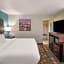 Clarion Pointe Indianapolis Northeast