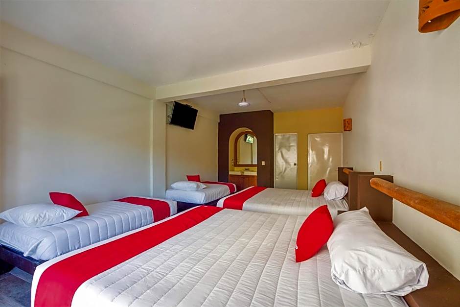 OYO Hotel Posada Lys, Zihuatanejo
