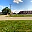 Illini Inn & Suites