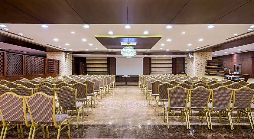 Crowne Plaza Madinah By IHG