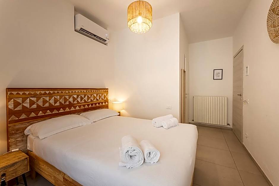 Travel B&B