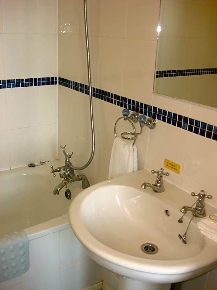 Yellow Mountain Hotel