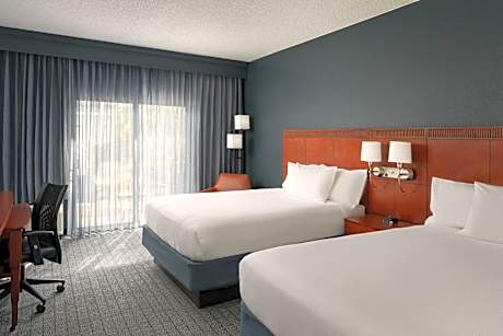 Queen Room with Two Queen Beds and Adapted Tub - Mobility and Hearing Accessible