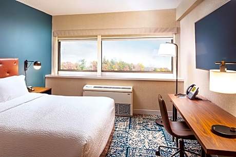 Guest Room, 1 King