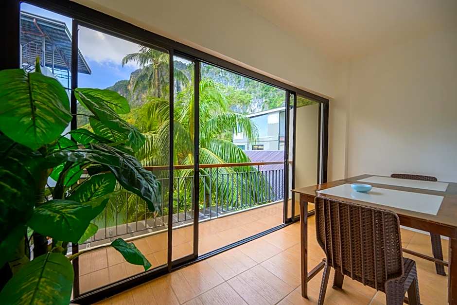 Jurias Pension – El Nido, WI