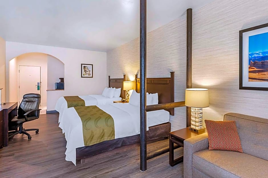 Quality Suites Moab near Arches National Park