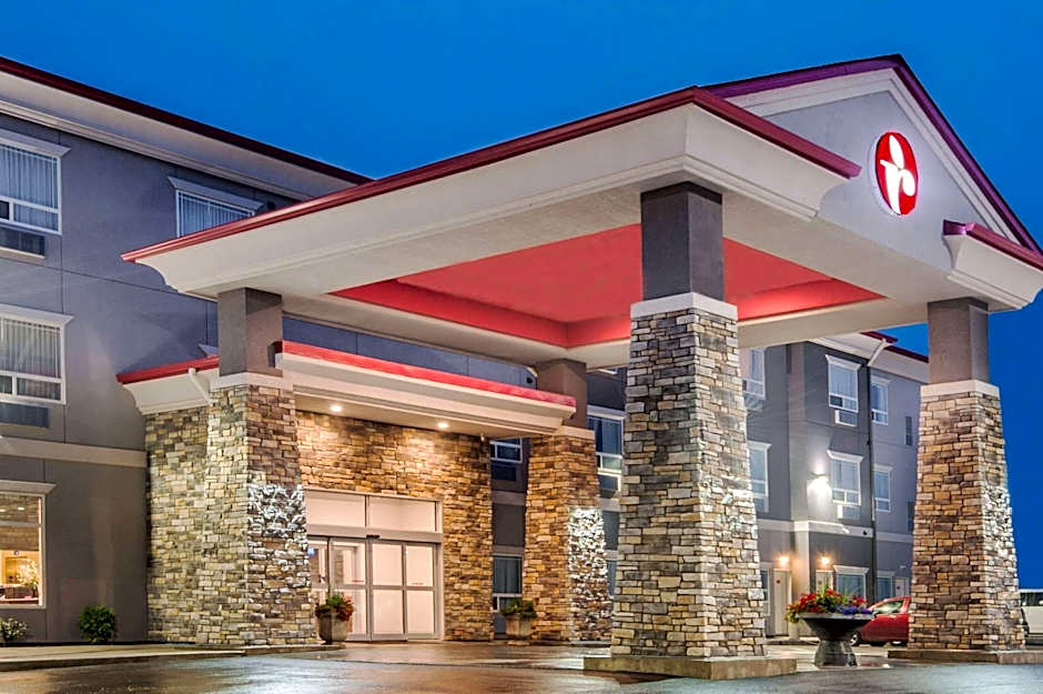 Ramada by Wyndham Moose Jaw