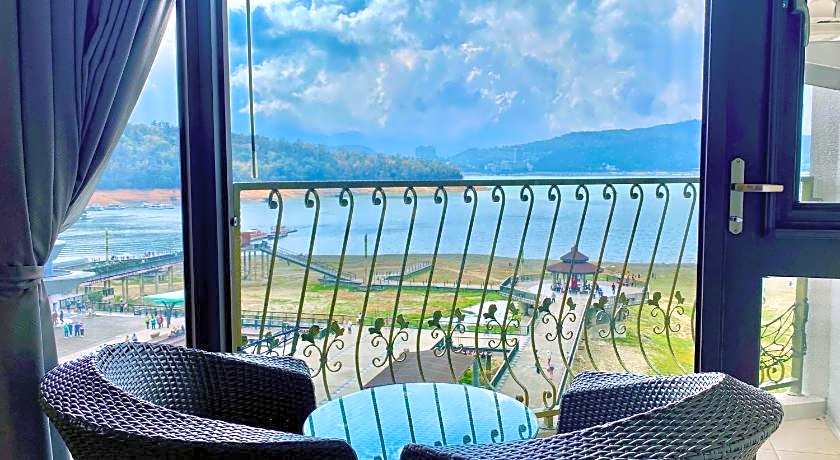 Ming Yue Hu Lakeview BnB