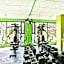 Holiday Inn Express Sandton-Woodmead By IHG