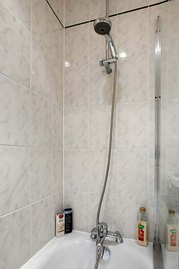 Spacious 1 bed Sloane Square