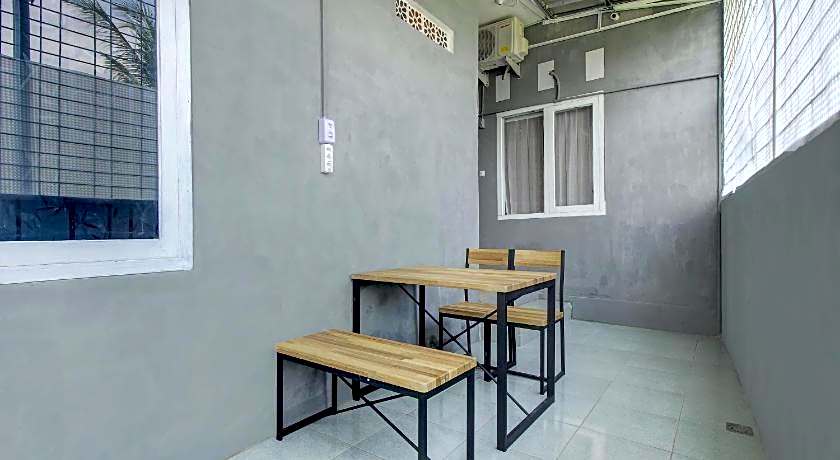 OYO Life 3415 Penginapan Wimane