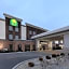 La Quinta Inn & Suites by Wyndham Grove City