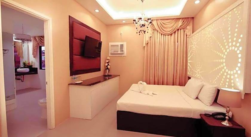 Islands Hotel