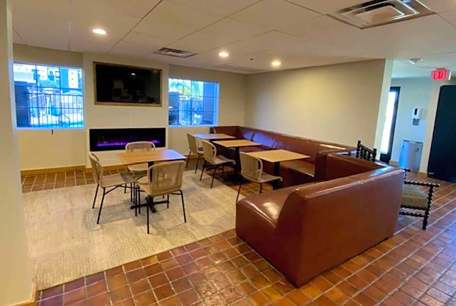 La Quinta Inn & Suites by Wyndham Tempe University / Phoenix