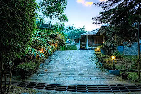 Bracknell Forest Munnar