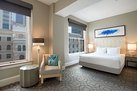 One-Bedroom Premium King Suite