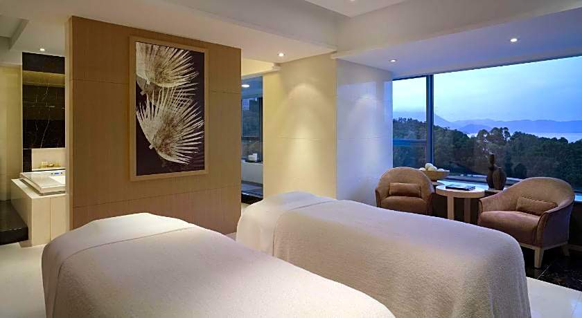 Hyatt Regency Hong Kong, Sha Tin