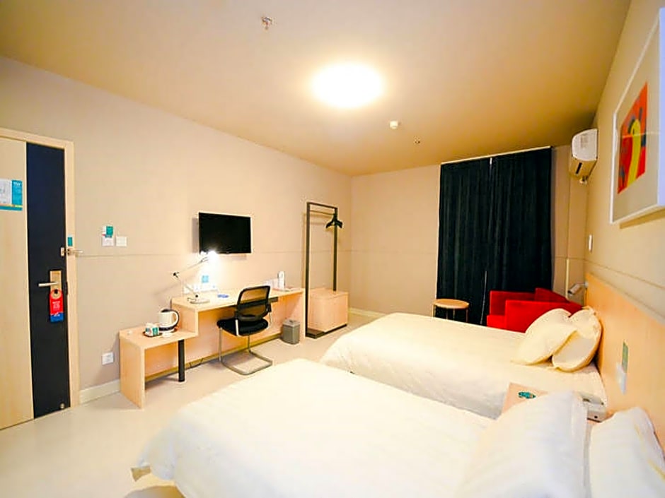 Jinjiang Inn Suqian Development Zone West lake