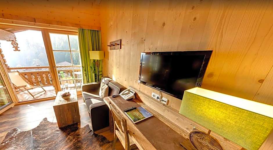 Feuriger Tatzlwurm Berghotel & Spa, BW Signature Collection