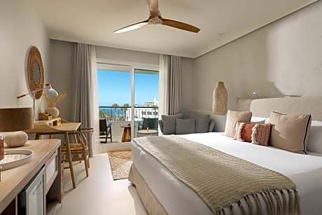 Double Room with Side Sea View "The One"