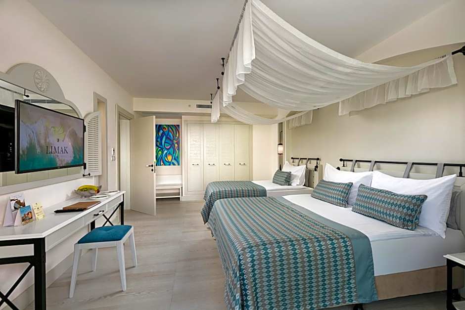 Limak Cyprus Deluxe Hotel