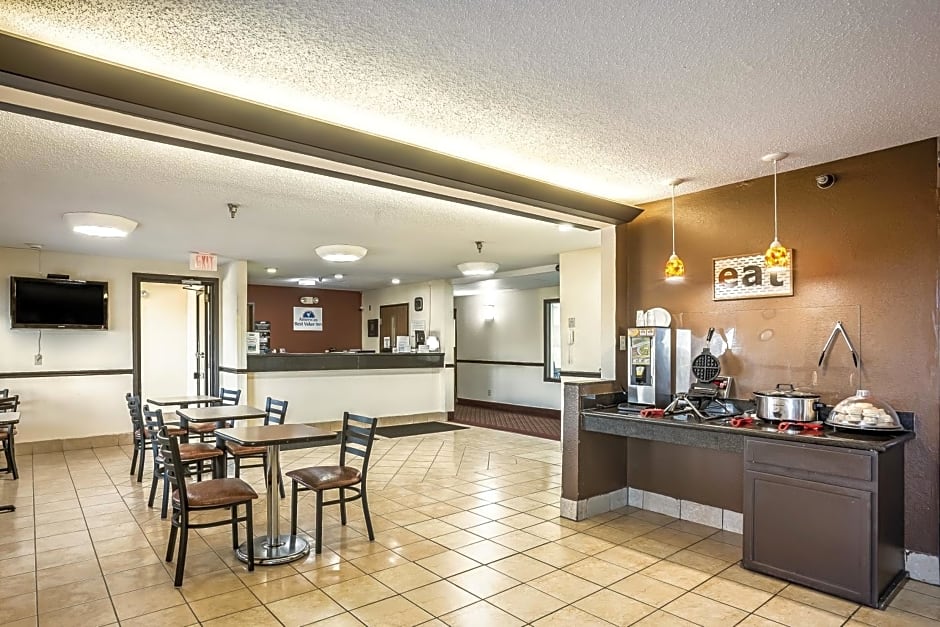 Americas Best Value Inn-Galesburg