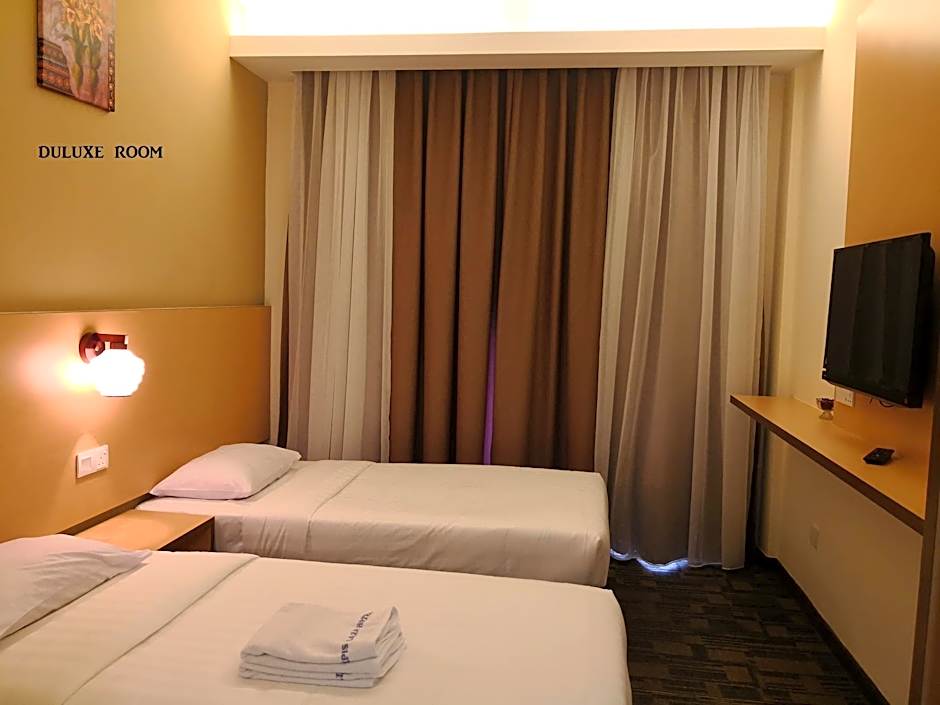 Lipis Plaza Hotel