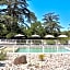 Hôtel & Restaurant - Le Manoir des Cèdres - piscine chauffée et climatisation