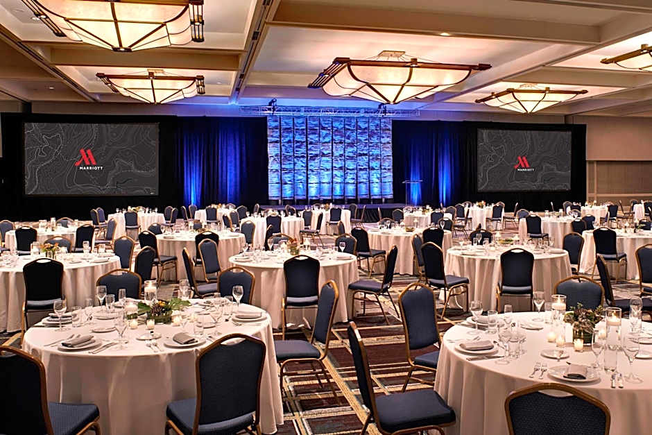 Detroit Marriott At The Renaissance Center