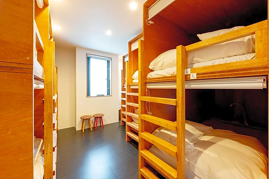 plat hostel keikyu asakusa karin