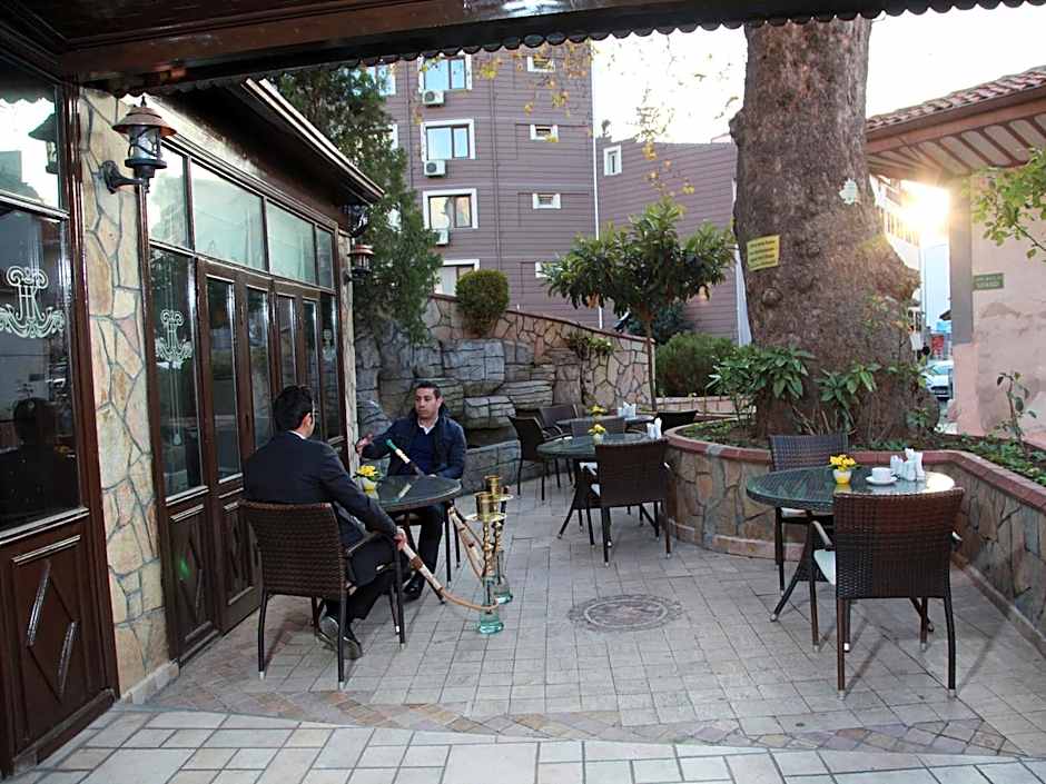 Kadi Konagi Thermal Hotel