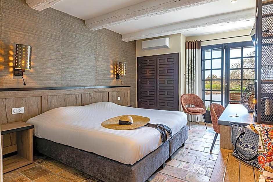 Auberge Cavaliere du Pont des Bannes
