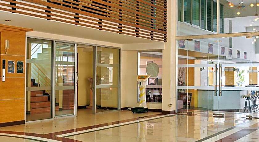 Eastiny Plaza hotel