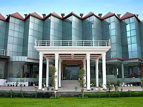 Hotel Padmini Palace