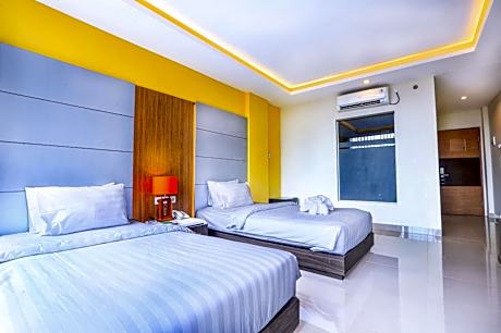 Deluxe Twin Room with Village View