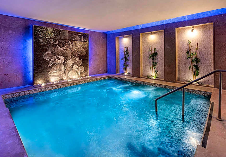 Kaya Izmir Thermal & Convention