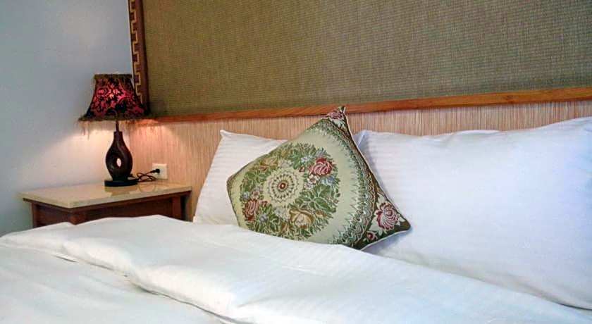 YC Cyuan Hot-Spring Hotel