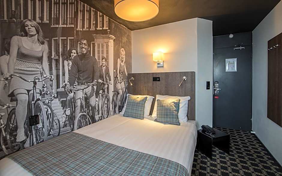 Photo 1 of 5 of Small Double Room