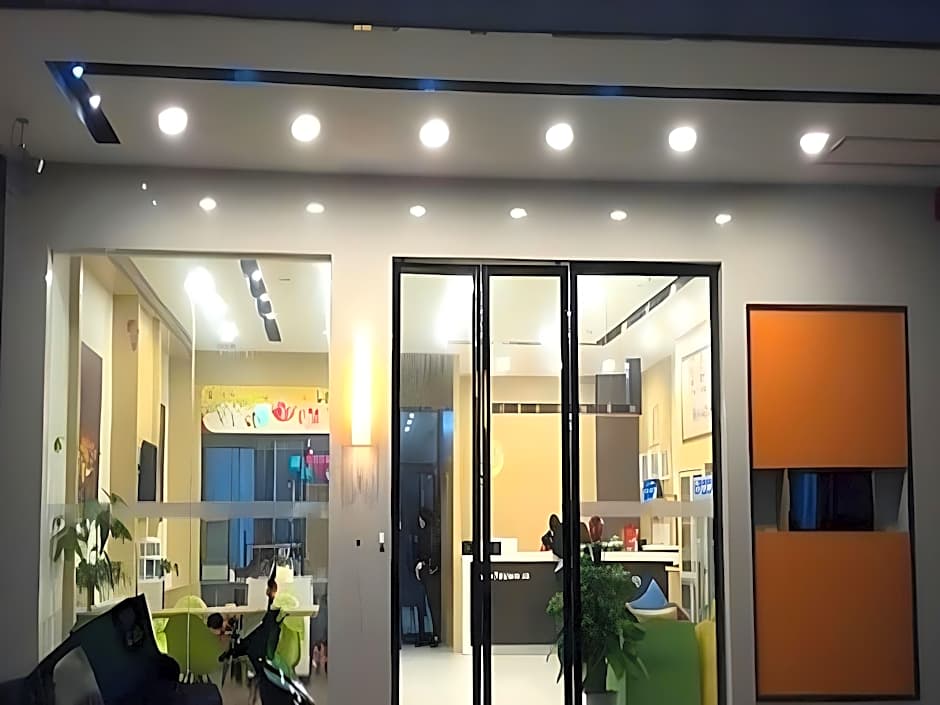 7 Days Inn Chenzhou Zixing Dongjiang Lake Branch