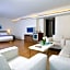O Monot Luxury Boutique Hotel